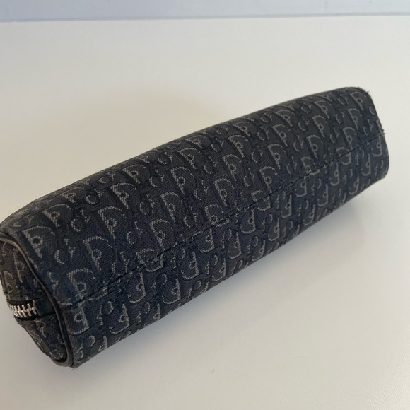 Auth DIOR Monogram Canvas Cosmetic Bag - Picture 5 of 9